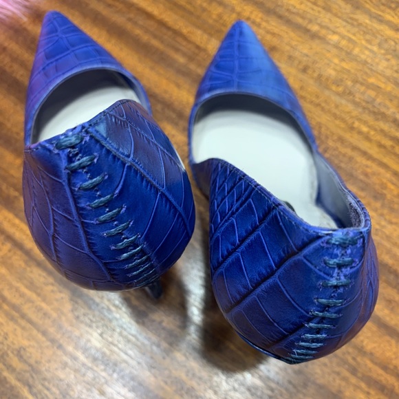 NWOT Alice and Olivia heels - Picture 4 of 8